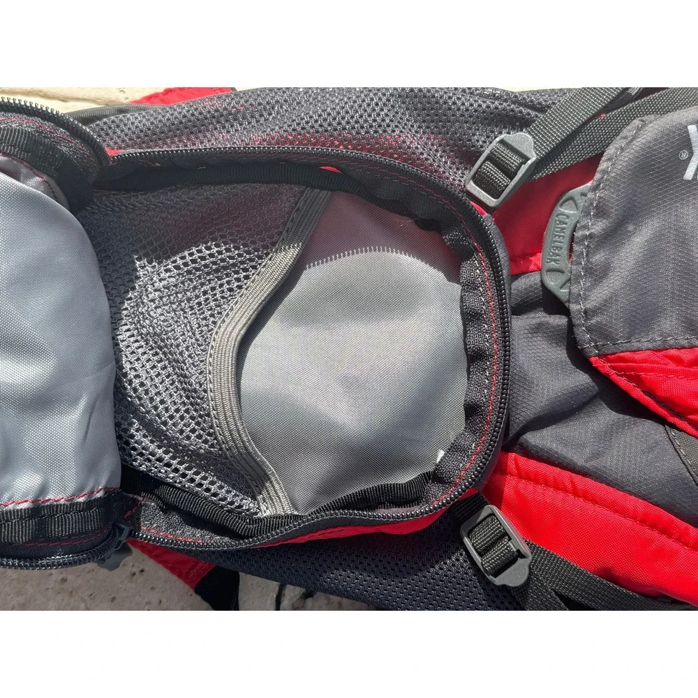Camelbak Hydration Pack Backpack Hiking Running Biking Water Reservoir Red Black